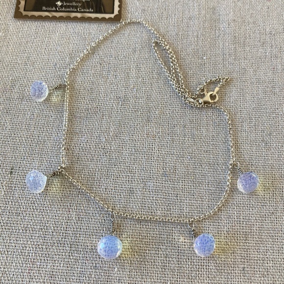 New Opalite Faceted Onion Shaped Beads on Sterling Rolo Chain - Picture 1 of 4